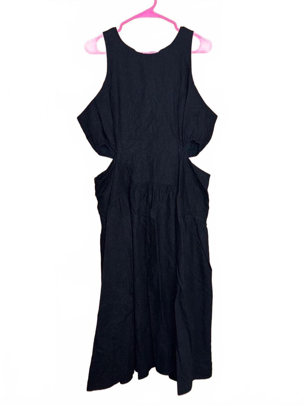 Scoop Cut Out Linen Dress, breezy side cutouts at the waist